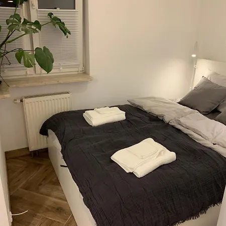 Close Wola Apartment Warsaw